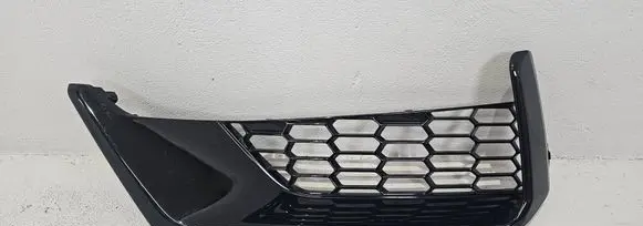 Ford Mustang VII Front bumper lower grill PR3B17B968DAW MK45326