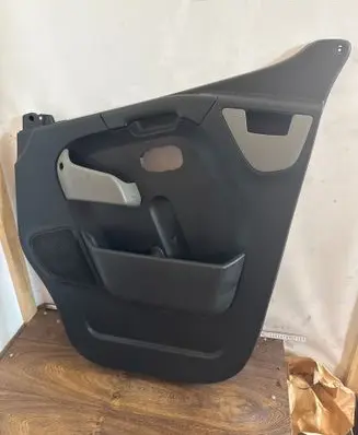 Renault Master III Front door card panel trim 8200729417