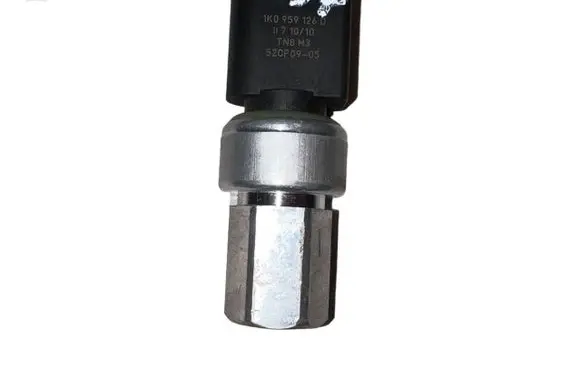 Skoda Octavia Mk2 (1Z) Air conditioning (A/C) pressure sensor 1K0959126D 52CP0905 1171010