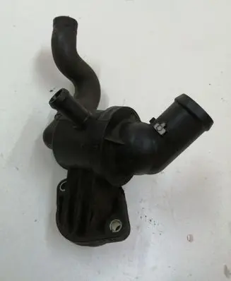 Thermostat/thermostat housing