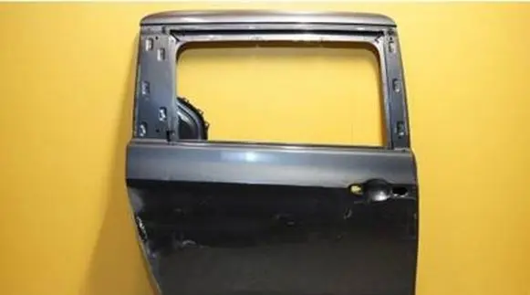 Chrysler Pacifica Rear door CHRYSLER-PACIFICA 1732
