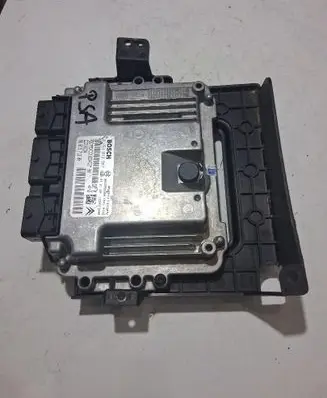 Citroen C5 Aircross Engine control unit/module ECU 9661971380