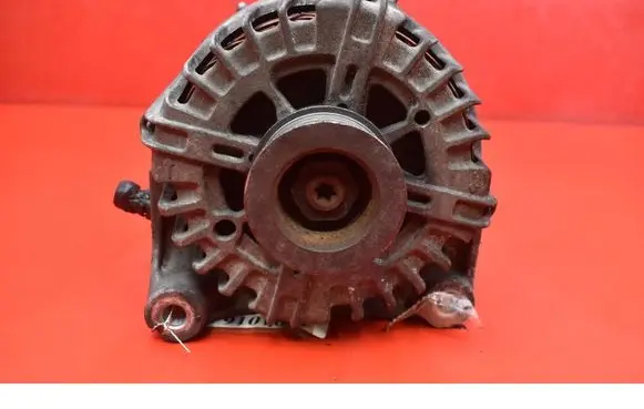 BMW 5 E60 E61 Generator/alternator 7807187AI03