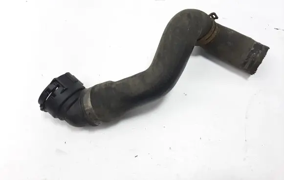 Opel Insignia B Engine coolant pipe/hose 39087121 422346486