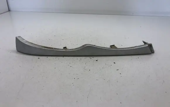 BMW 3 E46 Under headlight/headlamp trim 51137030554 7030554