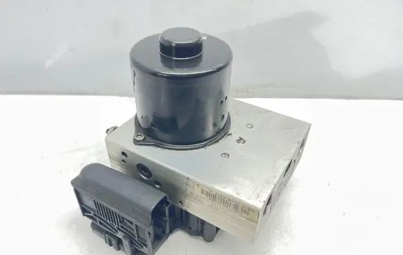Mercedes-Benz ML W163 ABS Pump 10021096861
