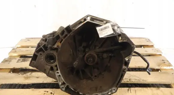 Manual 6 speed gearbox