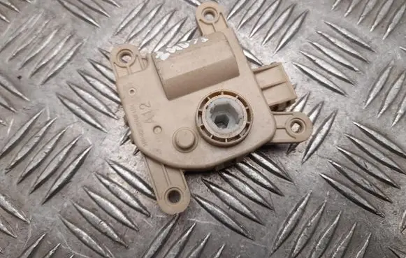 Hyundai Kona II Air flap motor/actuator H400730912A