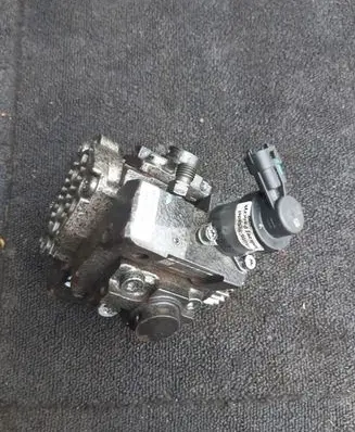 Renault Laguna II Fuel injection high pressure pump 0445010223