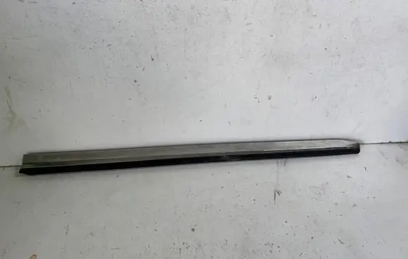 Renault Clio V Side skirt rear trim 