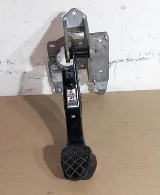 Seat Toledo IV (NH) Brake pedal 6R2721058A