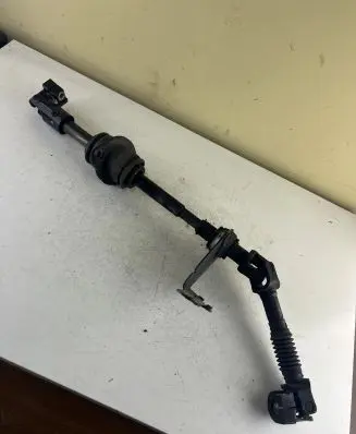 Jeep Grand Cherokee (WK) Steering column universal joint