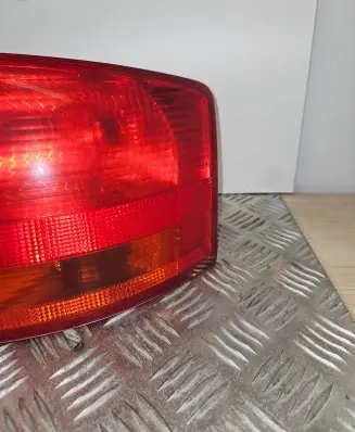 Audi A4 S4 B7 8E 8H Rear/tail lights 8E9945096E ULO748002 484002