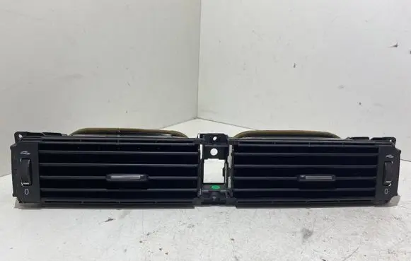 Volvo S80 Dash center air vent grill 30676292 30643315