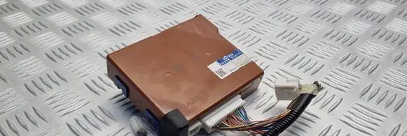 Lexus IS 220D-250-350 Other control units/modules 8865053073 1776006300