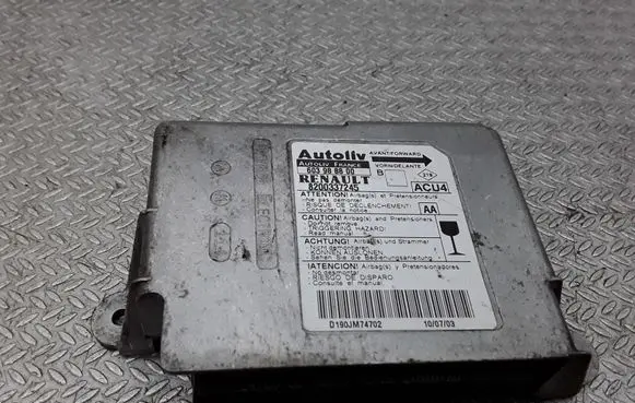 Renault Megane II Airbag control unit/module 603988800 8200337245