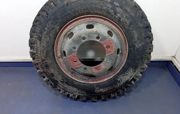 AC 428 R17 steel rim 