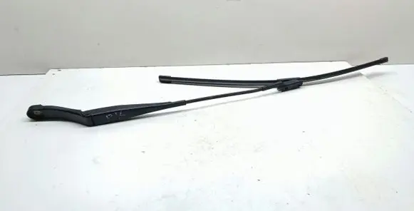 Peugeot 308 Front wiper blade arm 9677256280