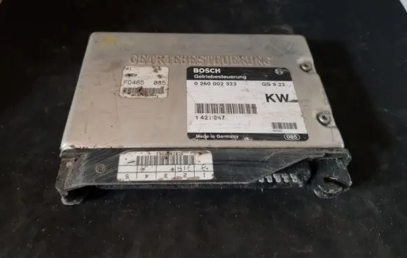 BMW 7 E38 Gearbox control unit/module 0260002323