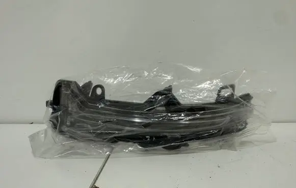 BMW 1 F70 Mirror indicator light 5A6AB85