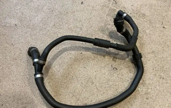 BMW M4 F82 F83 Engine coolant pipe/hose 2284691