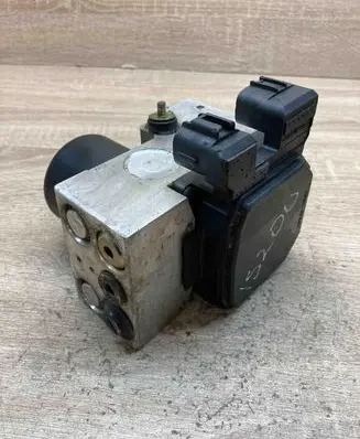 Lexus IS 200-300 ABS Pump 4454053010 1332005040 01B51169