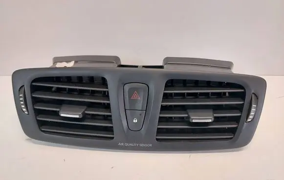 Renault Megane III Dash center air vent grill
