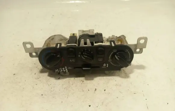 Mazda 323 Climate control unit