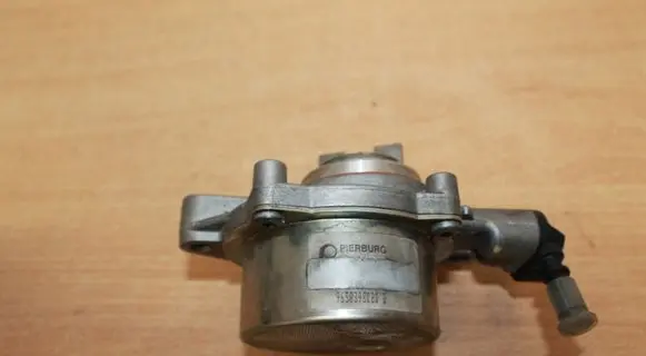 Citroen C3 Vacuum pump 728144110