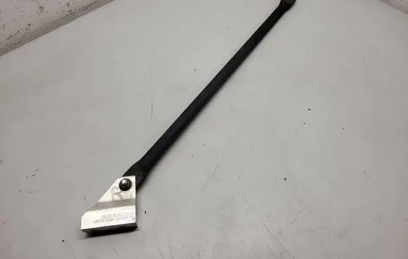 Volvo XC90 Radiator support slam panel bracket 32221889 32244777