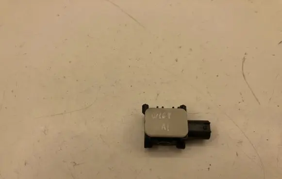 Mercedes-Benz ML W164 Airbag deployment crash/impact sensor A0038202826