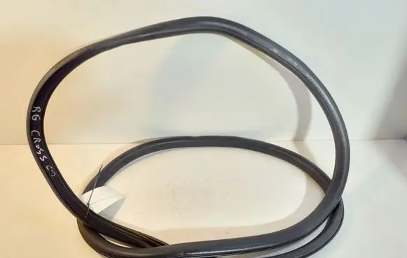 Citroen C3 Aircross Rear door rubber seal (on body) 