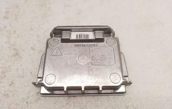 Volkswagen PASSAT B6 Headlight ballast module Xenon 89034934