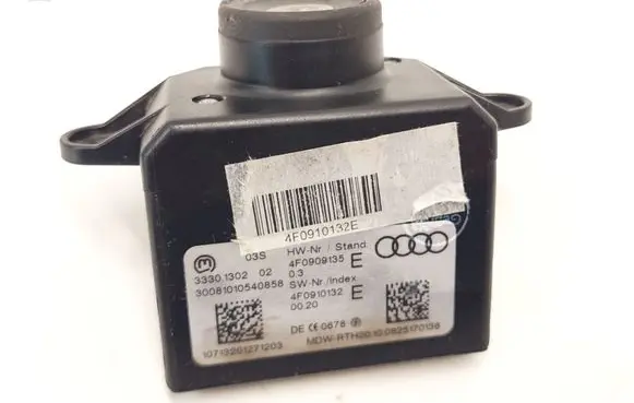 Audi A6 S6 C5 4B Ignition key/card 4F0909135E