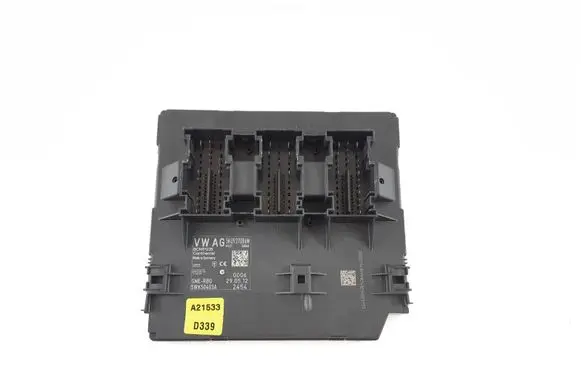 Volkswagen Tiguan Comfort/convenience module 5K0937086M 5K0937086 5WK50403A