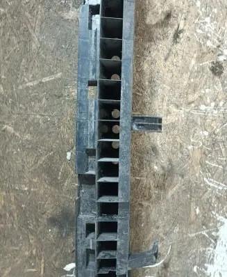 Renault Modus Rear bumper mounting bracket