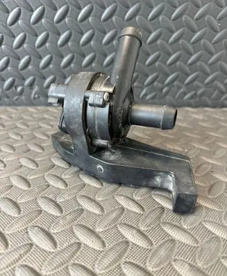 Opel Vivaro Electric auxiliary coolant/water pump PA6T61GF40