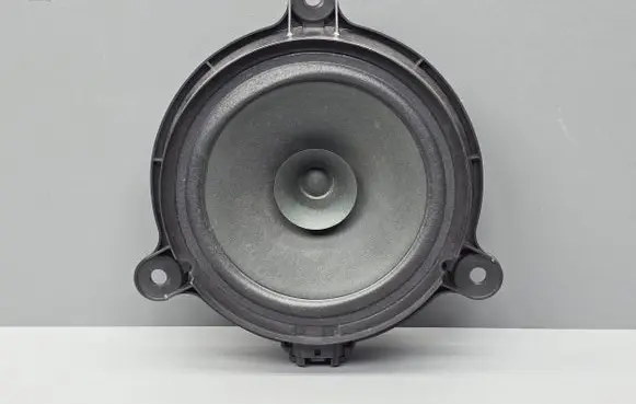 Mazda 3 III Rear door speaker 576710 BHP166960