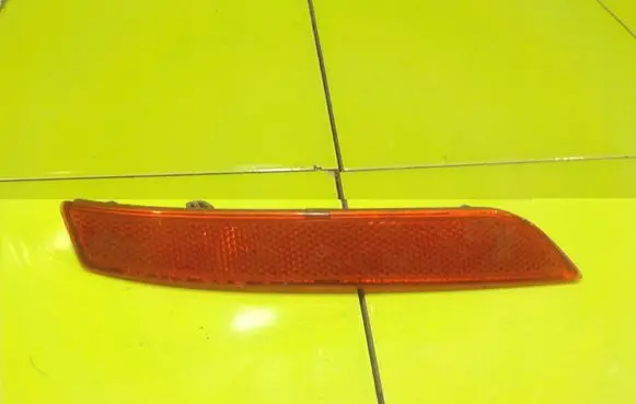 Peugeot 508 Rear tail light reflector 9687551680 RP78