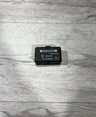 BMW 5 E39 Rain sensor 6904012 YDB105430 00605002
