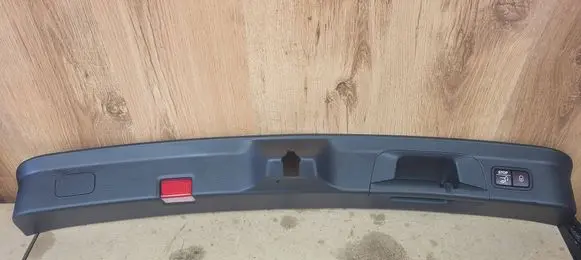Mercedes-Benz GLC C253 Tailgate trim A2537401300