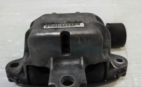 Opel Mokka Engine mount vacuum valve 59135160