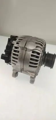 Audi A4 S4 B7 8E 8H Generator/alternator 0124525092