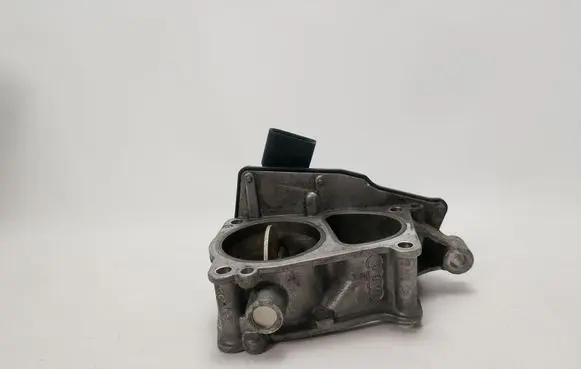 Audi A8 S8 D4 4H Throttle body valve 059129593E