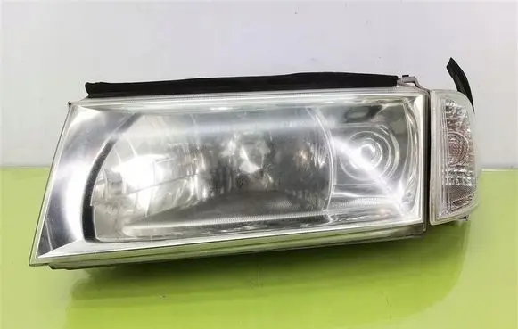 Skoda Octavia Mk1 (1U) Headlight/headlamp 206232