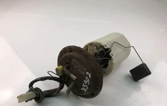 KIA Sephia Fuel injection high pressure pump K2AC1335Z