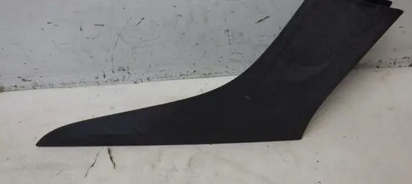 Suzuki Swift III Rear arch trim 77191-52R0