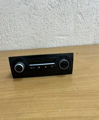 BMW 5 F10 F11 Climate control unit 90025283 D5477
