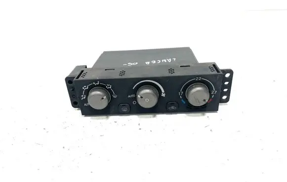 Mitsubishi Lancer Climate control unit CAB502A020BA
