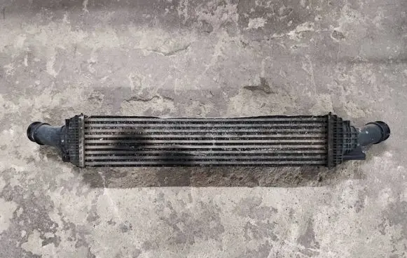 Audi A5 8T 8F Intercooler radiator 8K0145805 Y1778C
